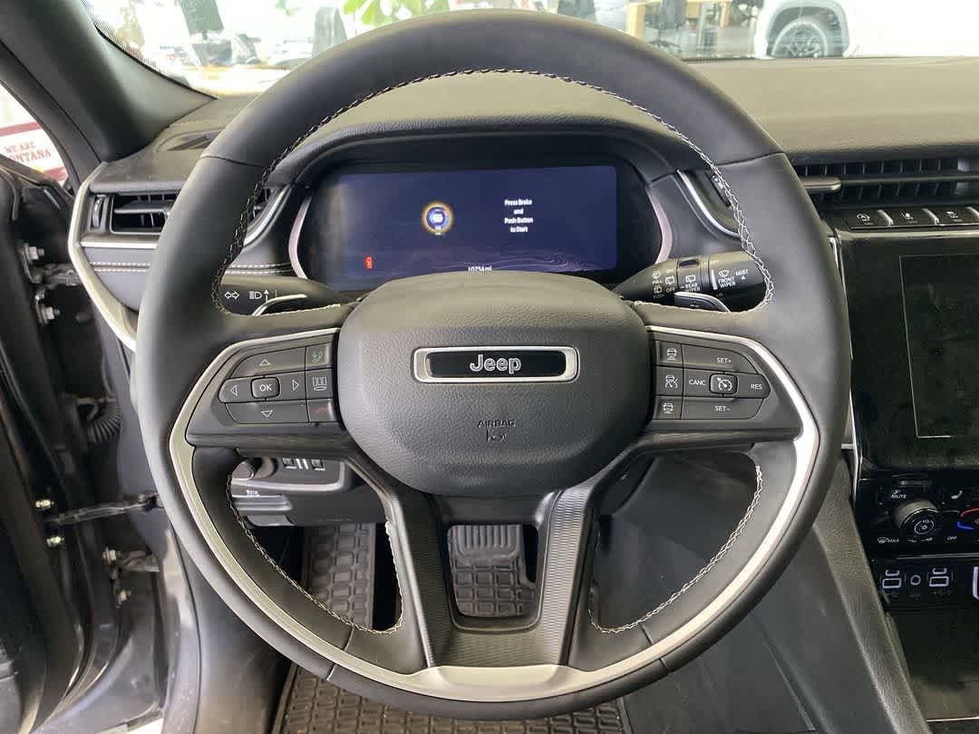 Thumbnail: 2024 Jeep Grand Cherokee - 14