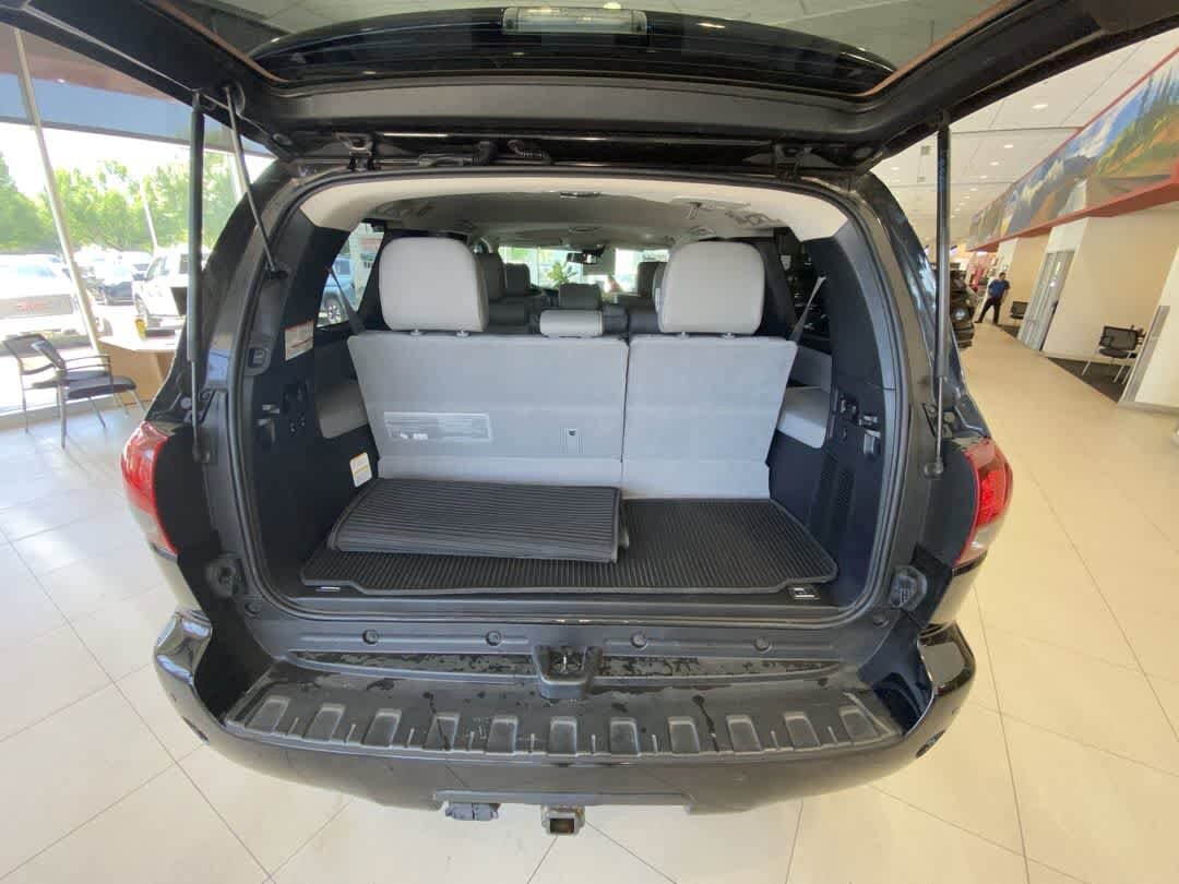 Thumbnail: 2021 Toyota Sequoia - 26