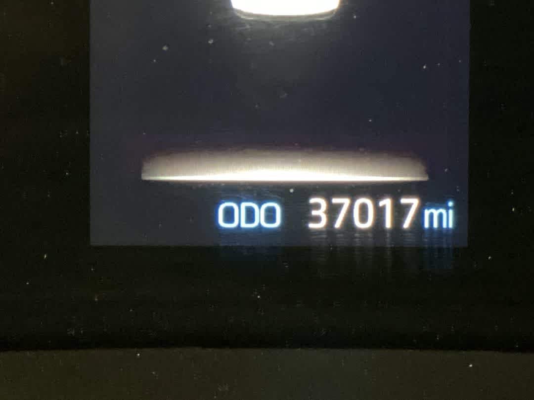 Thumbnail: 2021 Toyota Sienna - 18