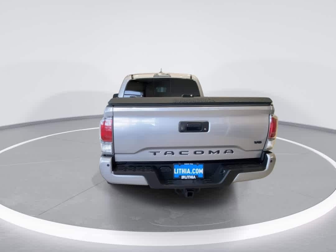 Thumbnail: 2020 Toyota Tacoma - 7