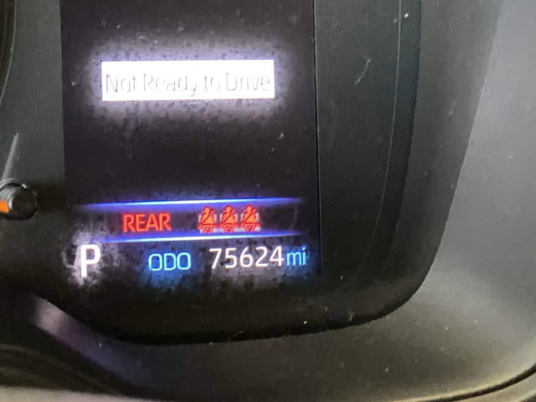 Thumbnail: 2022 Toyota Corolla - 15