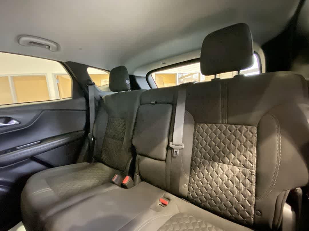 Thumbnail: 2020 Chevrolet Blazer - 21