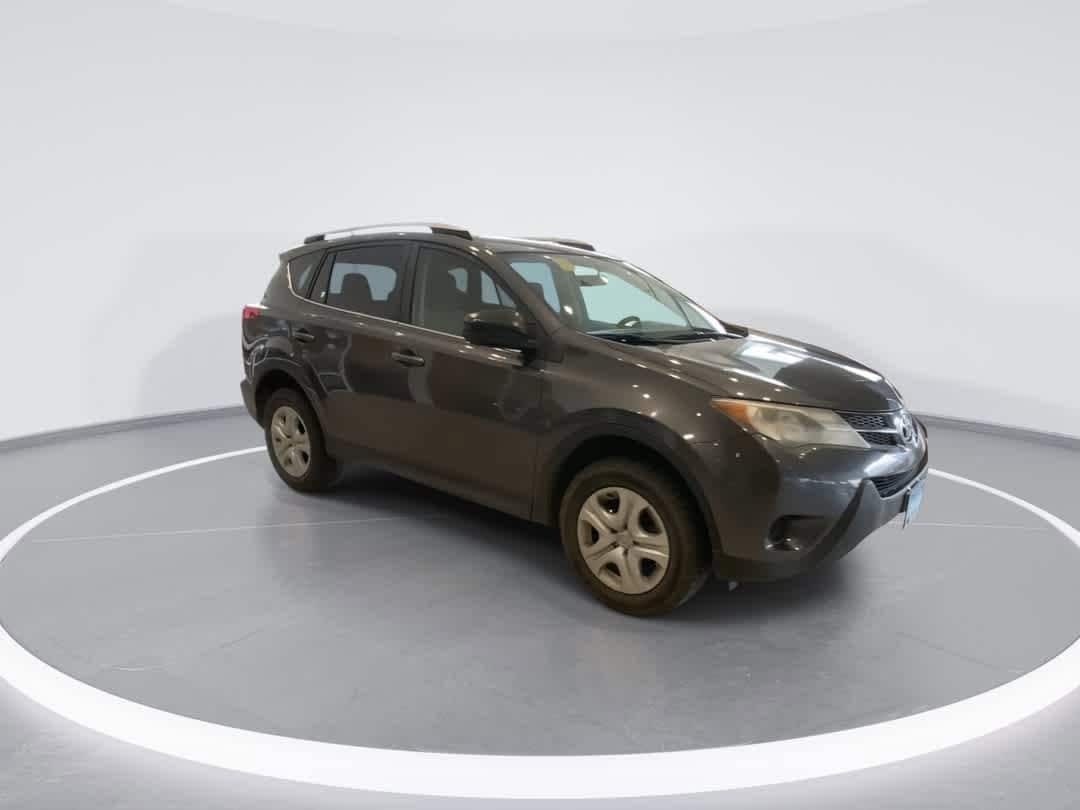 Thumbnail: 2015 Toyota RAV4 - 2
