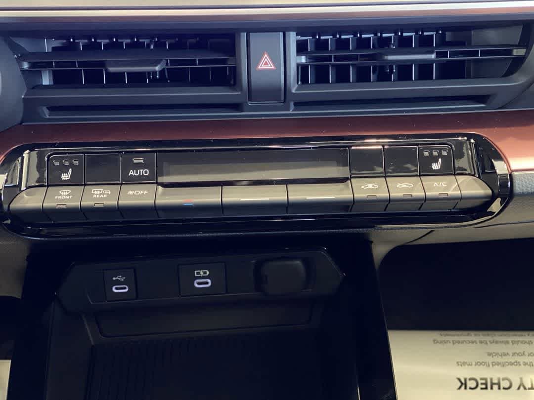 Thumbnail: 2026 Toyota Prius - 20