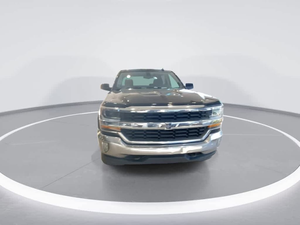 Used 2018 Chevrolet Silverado 1500 LT w/1LT Truck Crew Cab