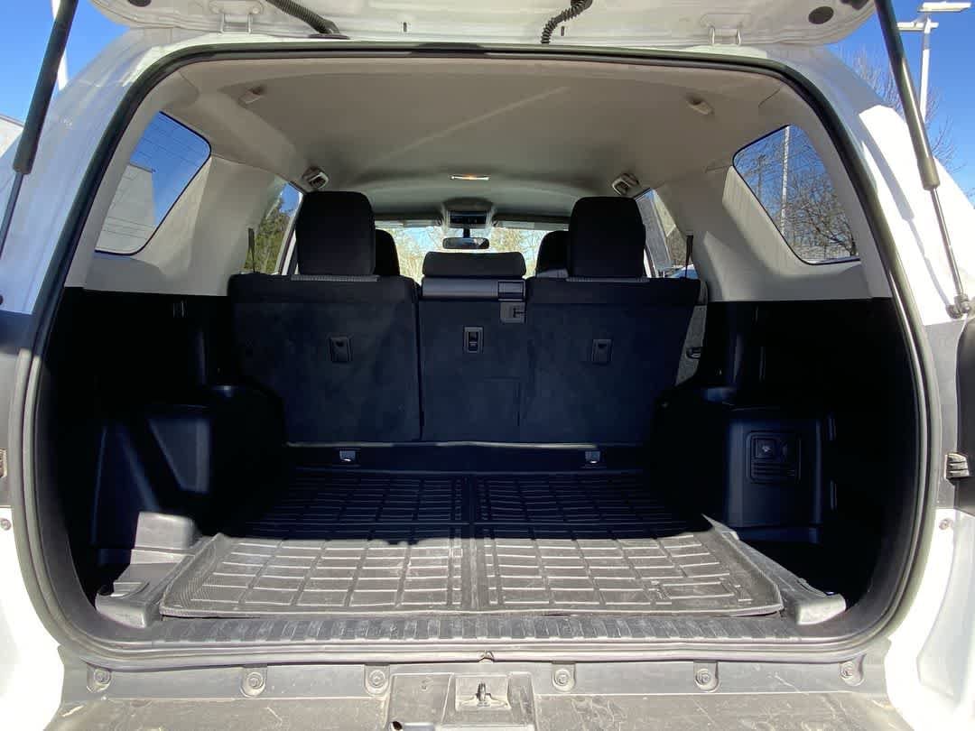 Thumbnail: 2019 Toyota 4Runner - 26