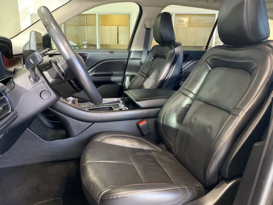 Thumbnail: 2022 Lincoln Aviator - 11