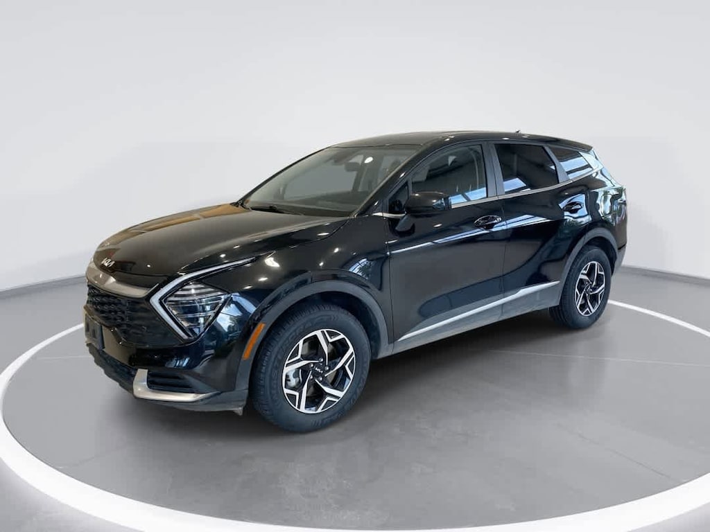 Used 2024 Kia Sportage LX SUV