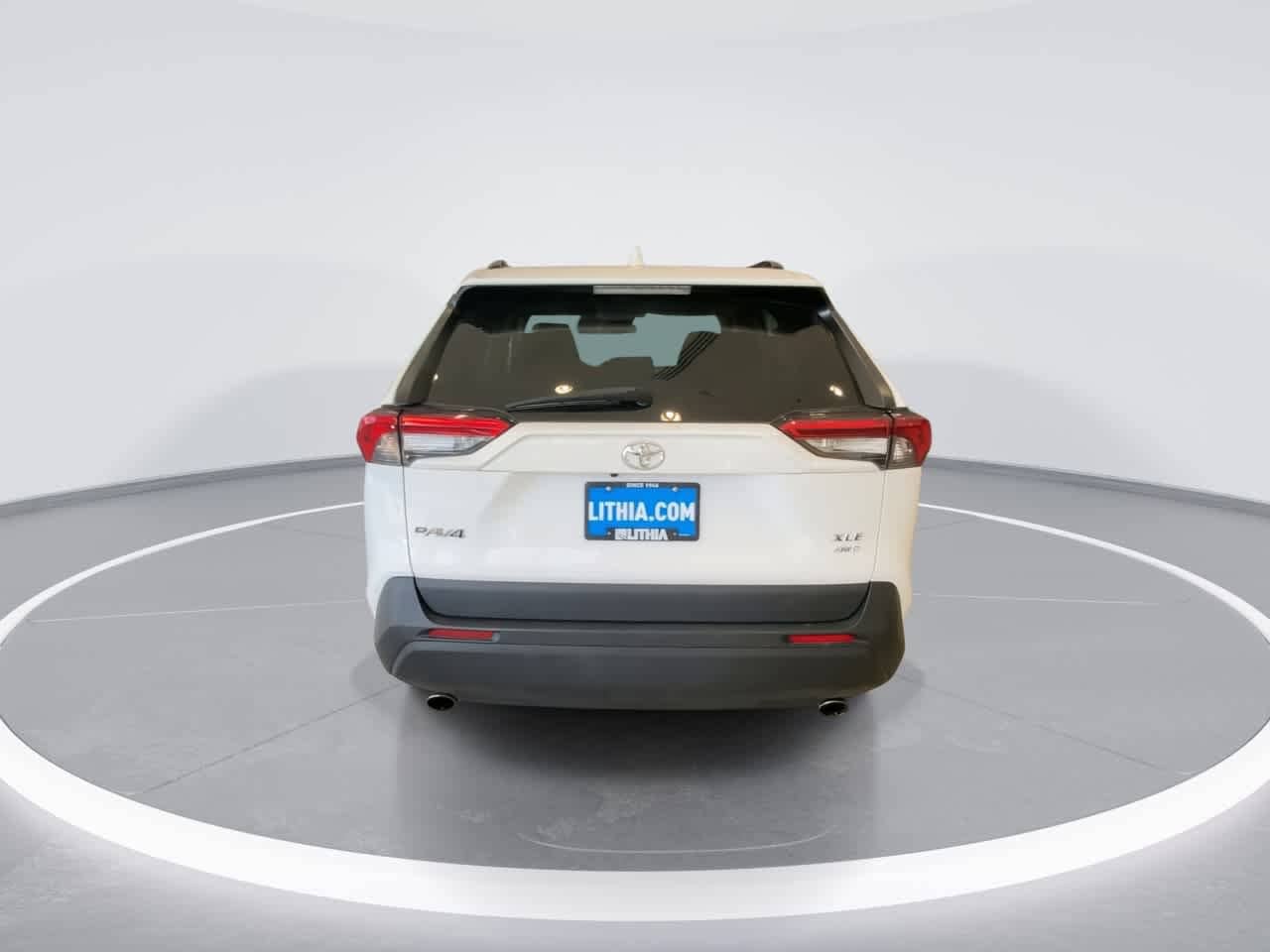 Thumbnail: 2022 Toyota RAV4 - 7