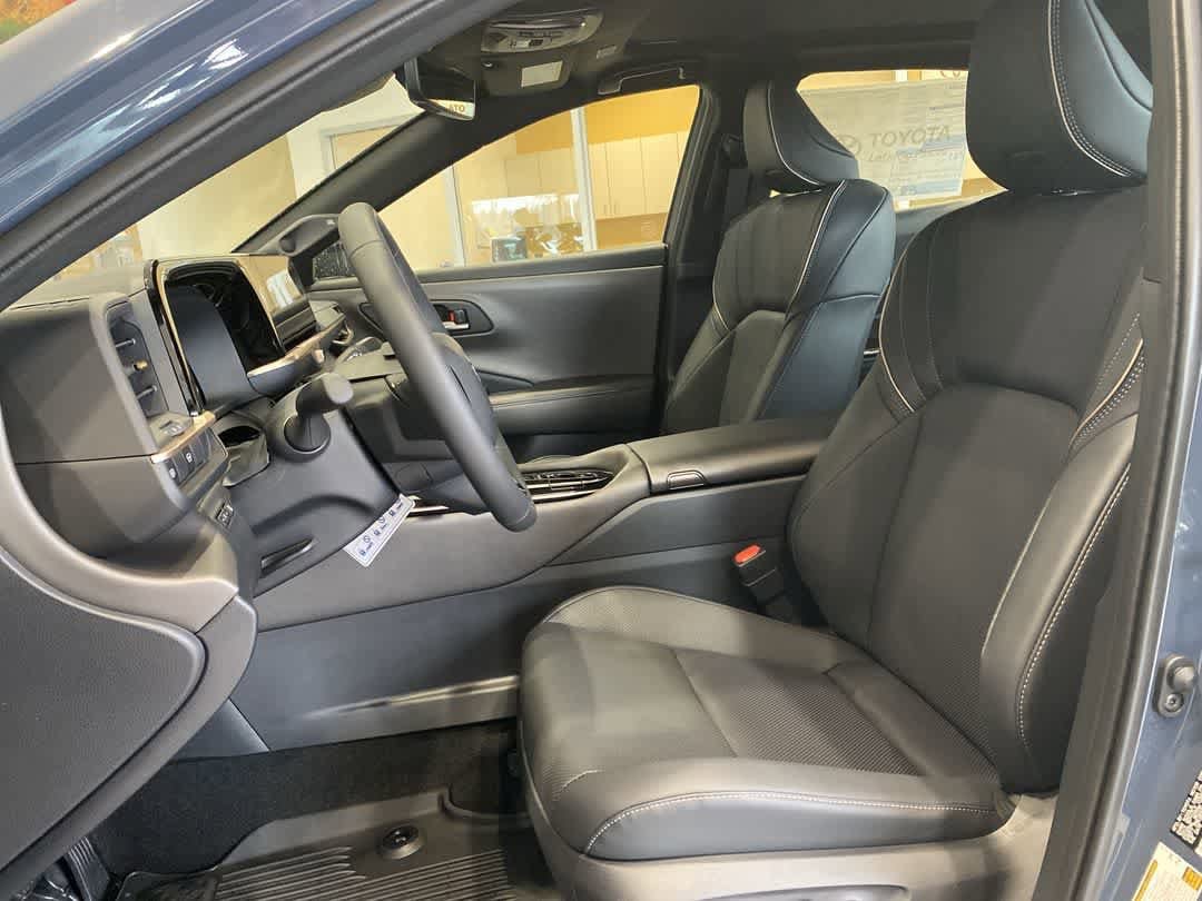 Thumbnail: 2026 Toyota Crown - 11