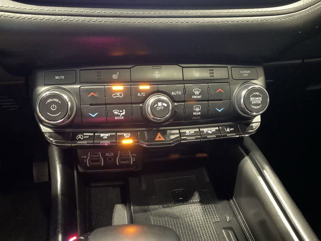 Thumbnail: 2021 Dodge Durango - 21