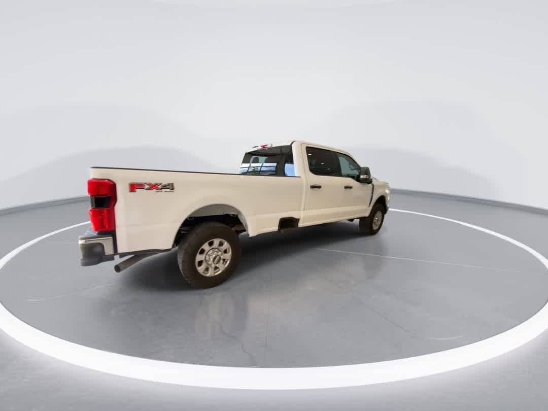 Thumbnail: 2023 Ford F-350 - 8