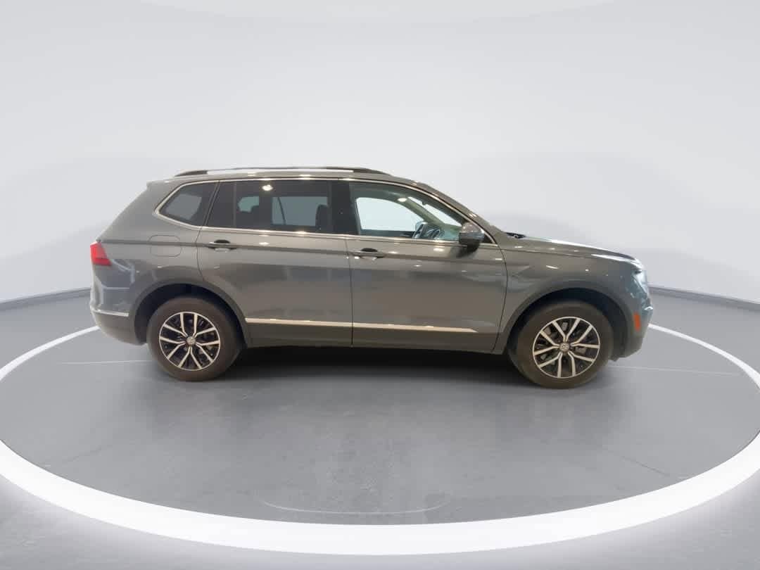 Thumbnail: 2021 Volkswagen Tiguan - 9