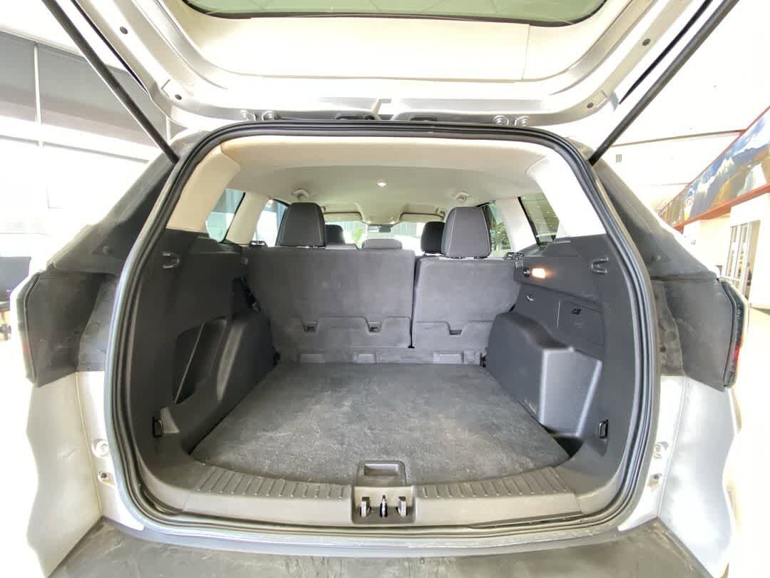 Thumbnail: 2018 Ford Escape - 25