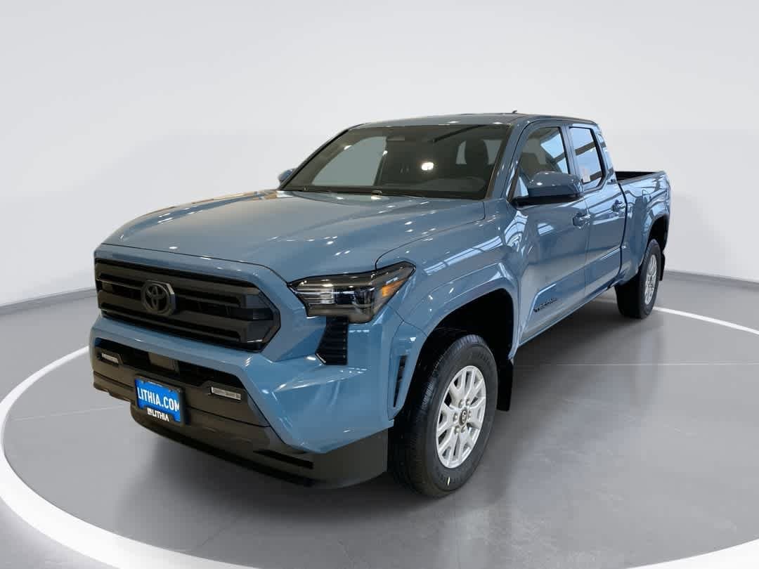 2026 Toyota Tacoma SR5's photo