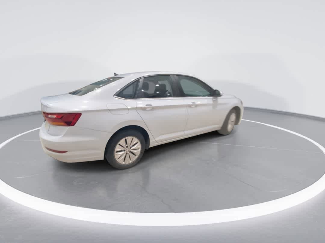 Thumbnail: 2019 Volkswagen Jetta - 8