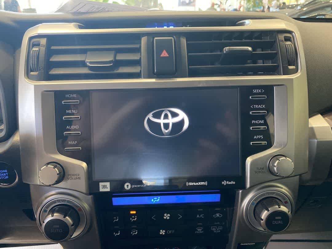 Thumbnail: 2021 Toyota 4Runner - 18