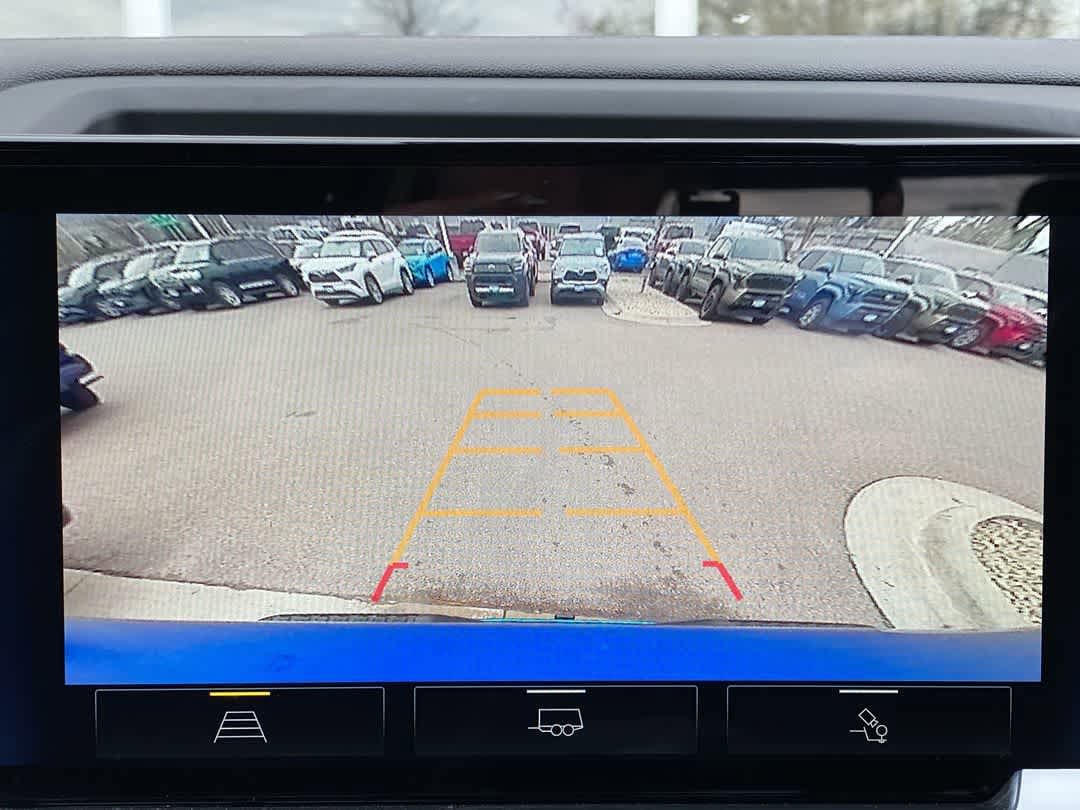 Thumbnail: 2022 Chevrolet Silverado 1500 - 20