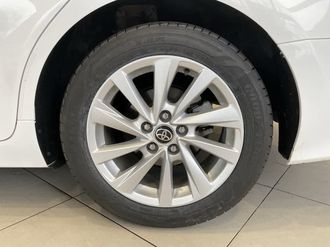 Thumbnail: 2022 Toyota Camry - 11