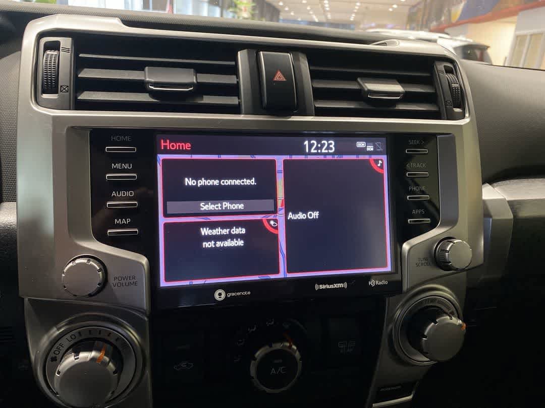 Thumbnail: 2024 Toyota 4Runner - 16