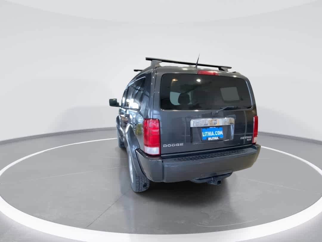 Thumbnail: 2011 Dodge Nitro - 7