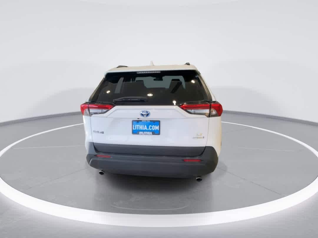 Thumbnail: 2021 Toyota RAV4 - 7