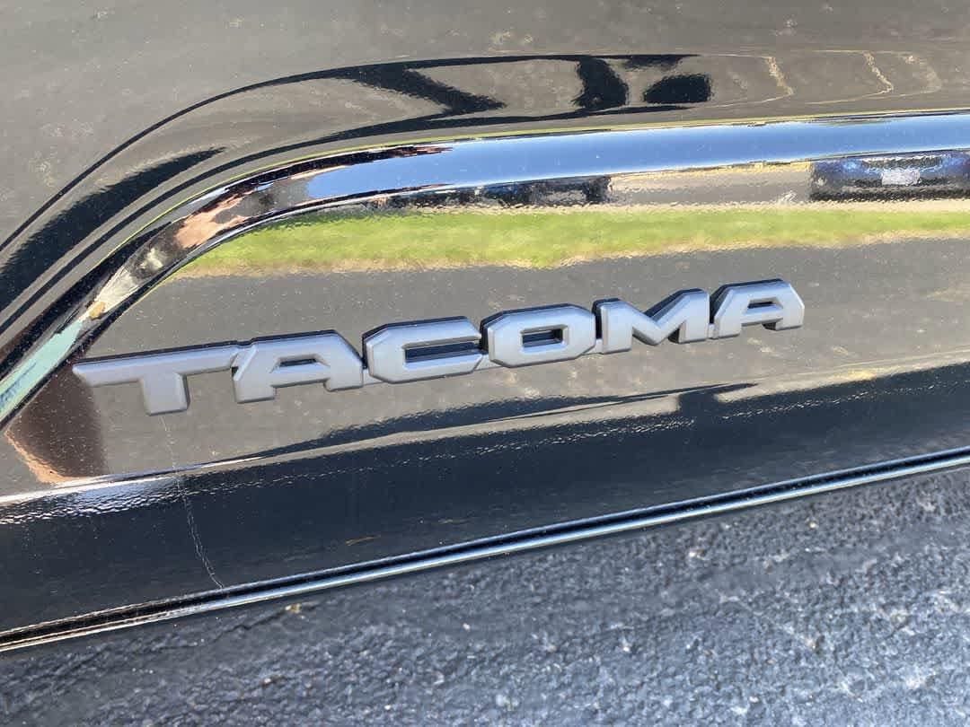 Thumbnail: 2025 Toyota Tacoma - 10
