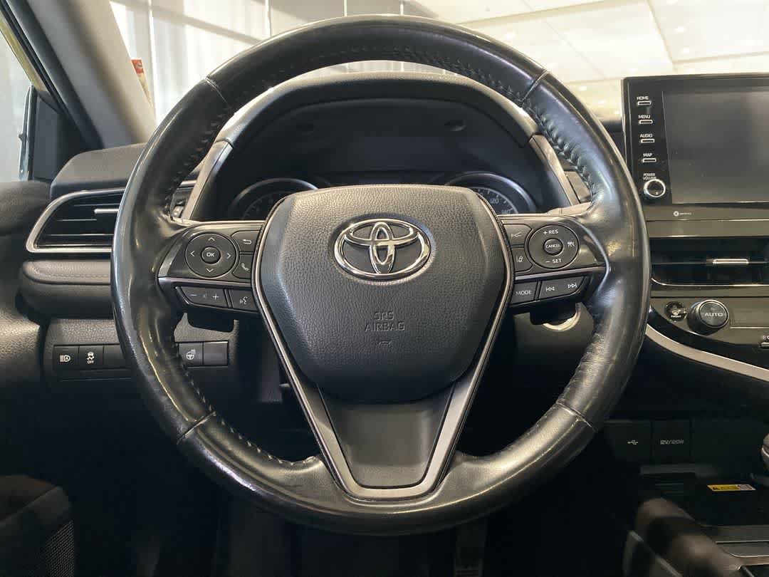 Thumbnail: 2022 Toyota Camry - 16