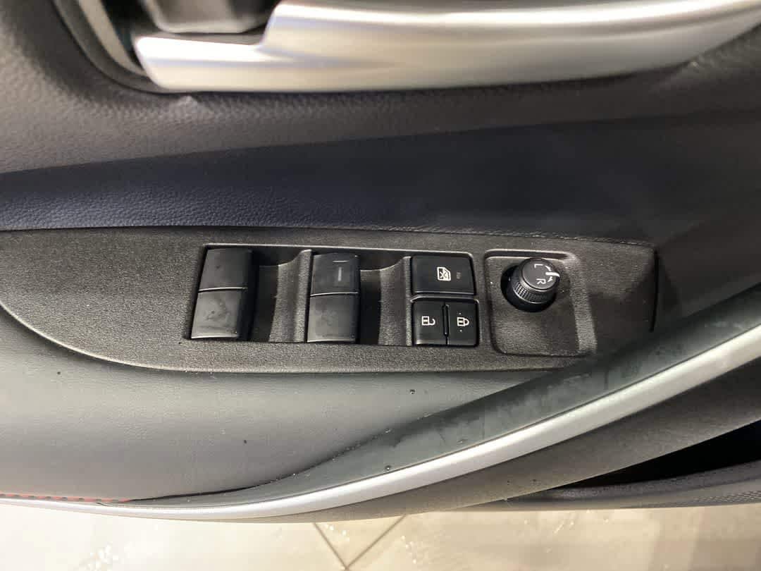 Thumbnail: 2025 Toyota Corolla - 13