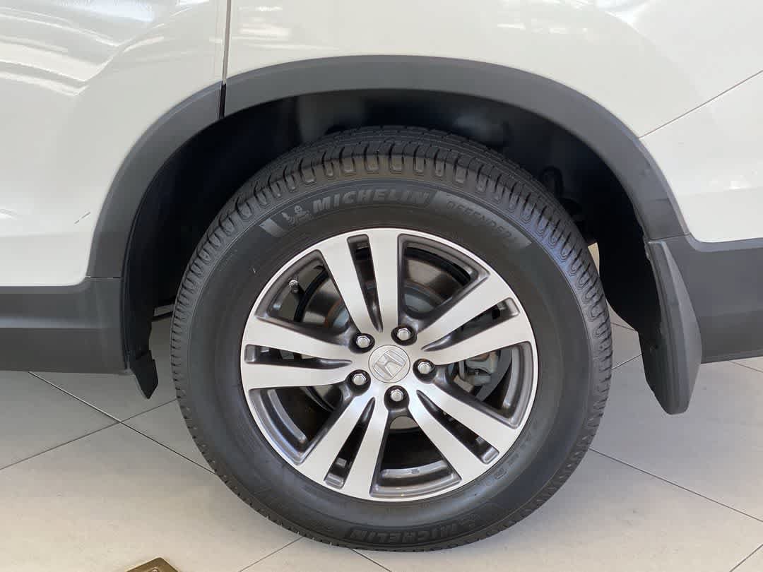 2016 Honda Pilot EX-L - Photo 13