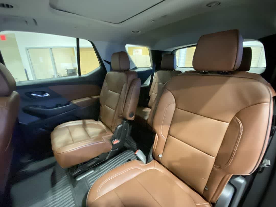 Thumbnail: 2019 Chevrolet Traverse - 25