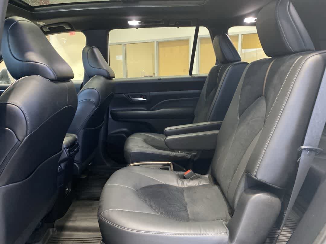 Thumbnail: 2024 Toyota Grand Highlander - 22