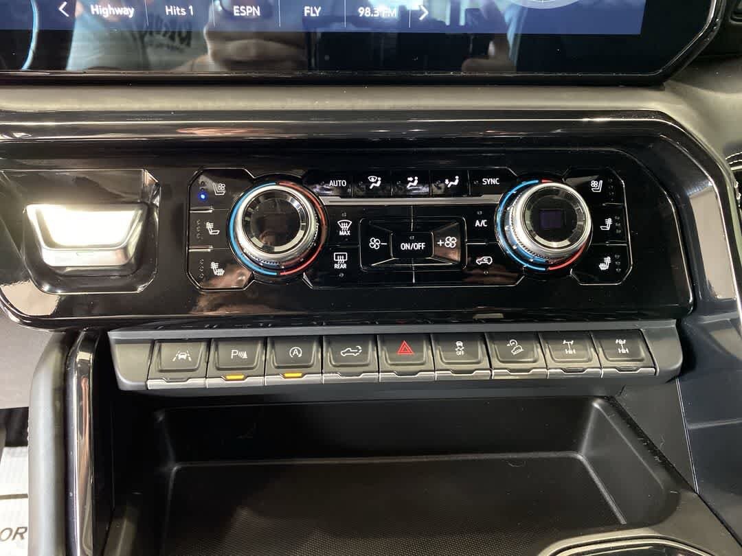 Thumbnail: 2022 GMC Sierra 1500 - 21