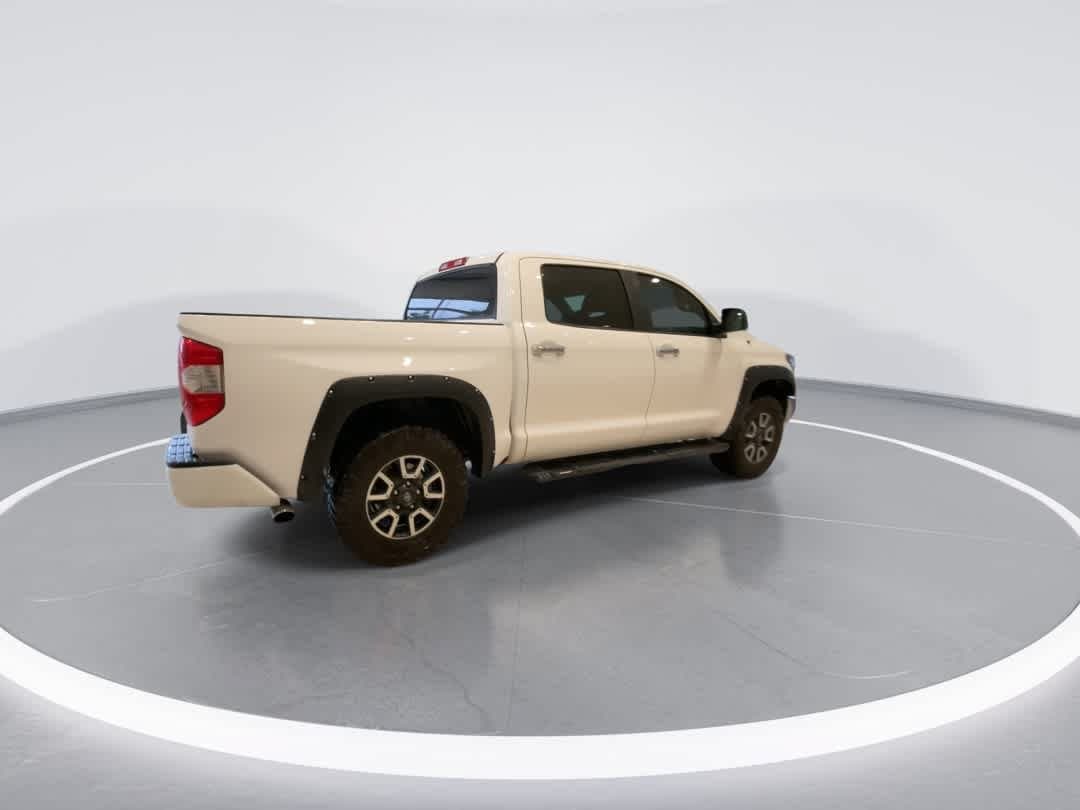 Thumbnail: 2019 Toyota Tundra - 8