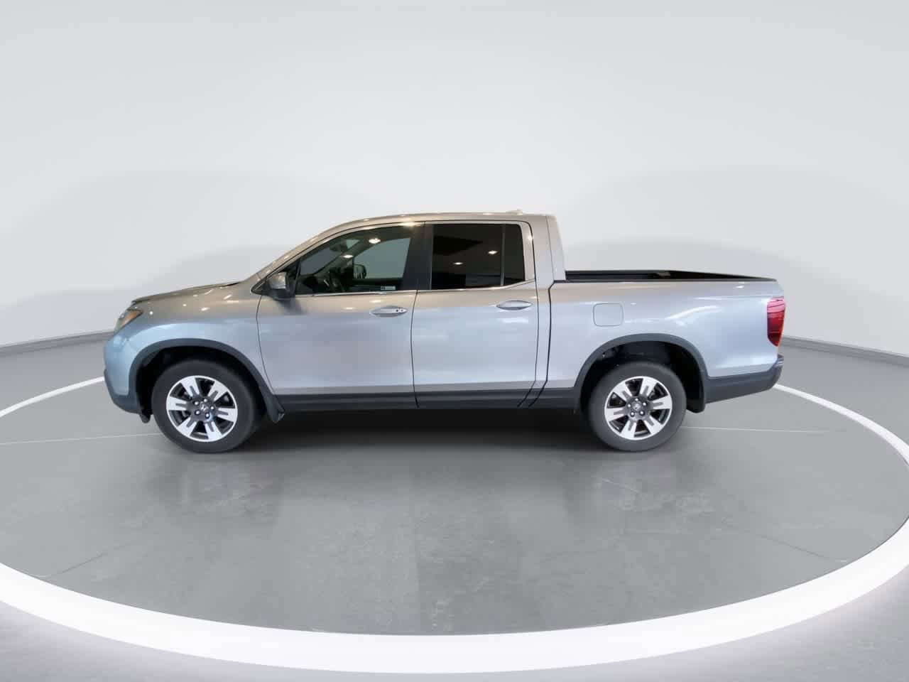 Thumbnail: 2019 Honda Ridgeline - 5