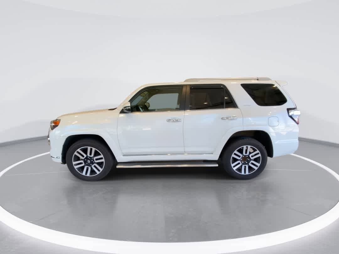 Thumbnail: 2018 Toyota 4Runner - 5
