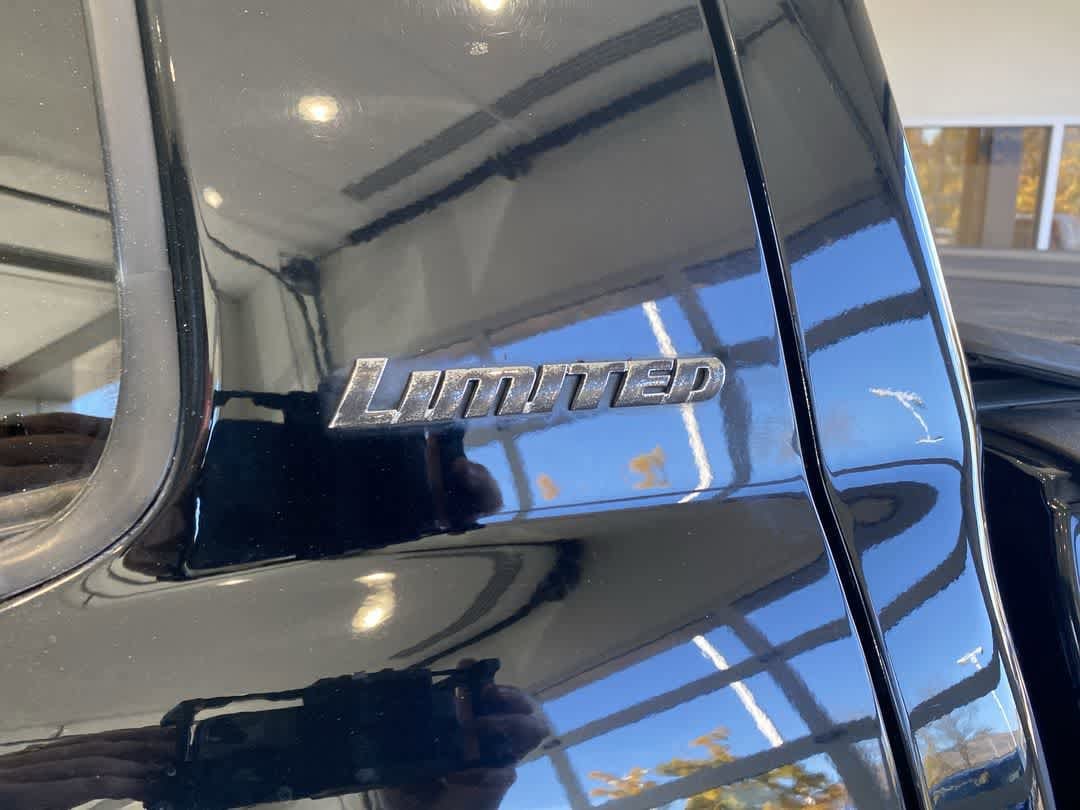 Thumbnail: 2018 Toyota Tundra - 11