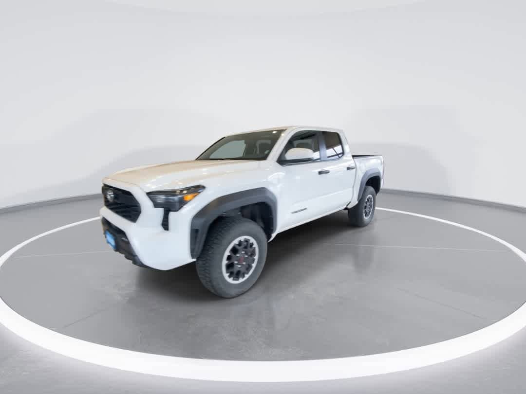 Thumbnail: 2024 Toyota Tacoma - 4