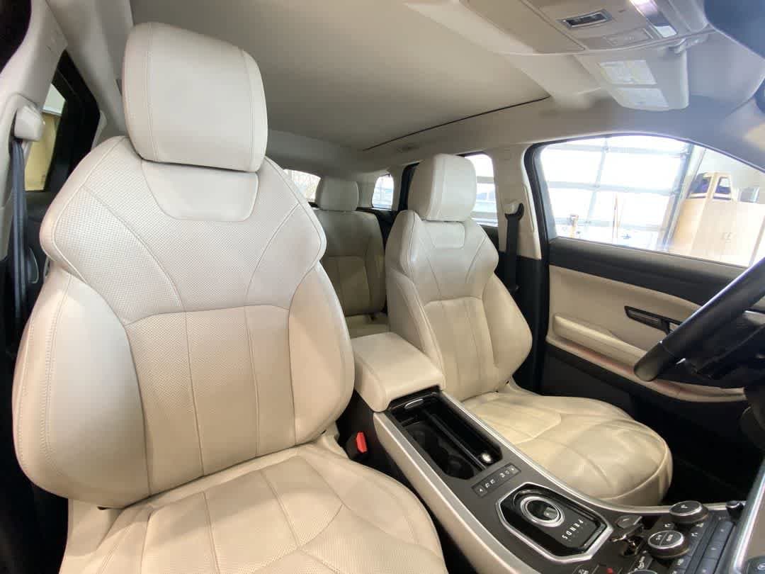 Thumbnail: 2016 Land Rover Range Rover Evoque - 27