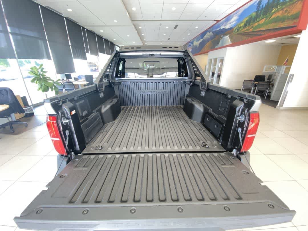 2025 Toyota Tacoma Trailhunter 24
