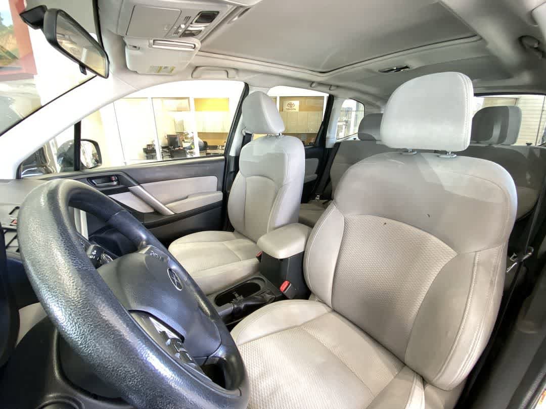 Thumbnail: 2015 Subaru Forester - 14