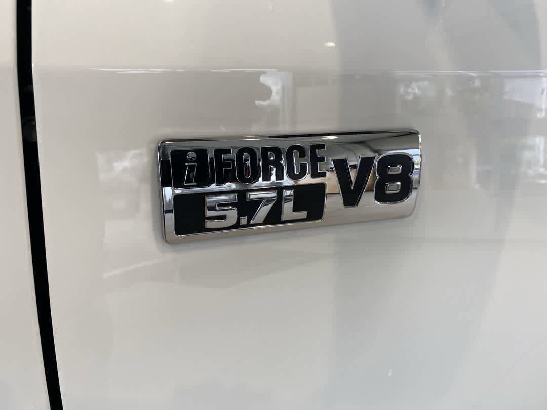 Thumbnail: 2021 Toyota Tundra - 10