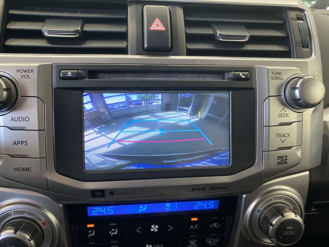 Thumbnail: 2019 Toyota 4Runner - 19