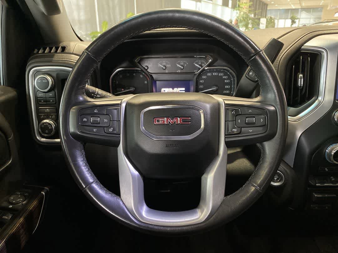 Thumbnail: 2022 GMC Sierra 1500 - 16