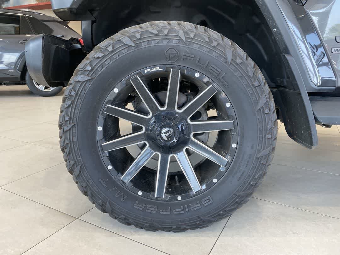 Thumbnail: 2021 Jeep Wrangler - 12
