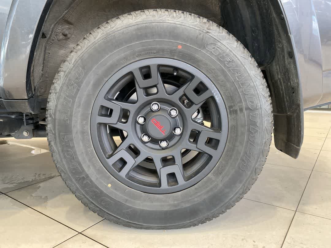 Thumbnail: 2023 Toyota 4Runner - 10