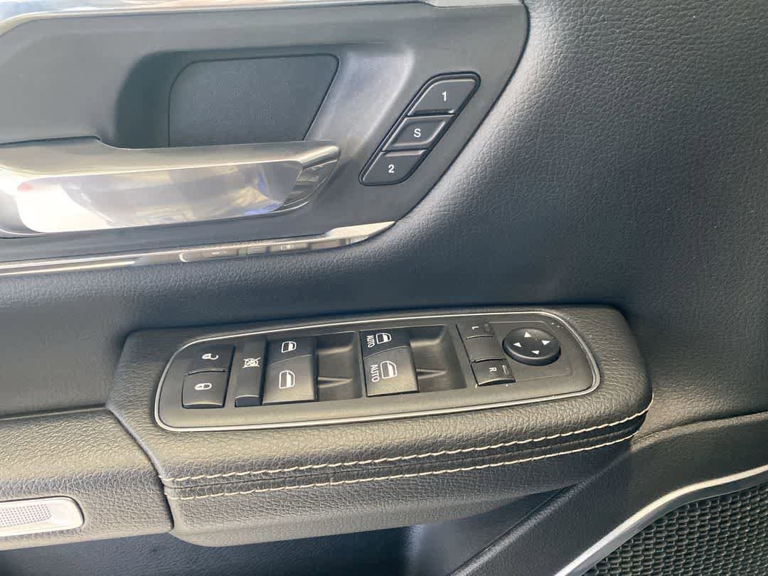 Thumbnail: 2019 RAM 1500 - 13