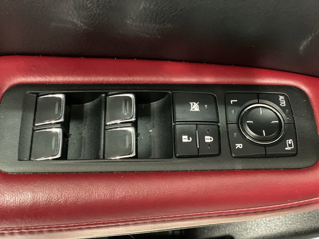 Thumbnail: 2018 Lexus RX - 16