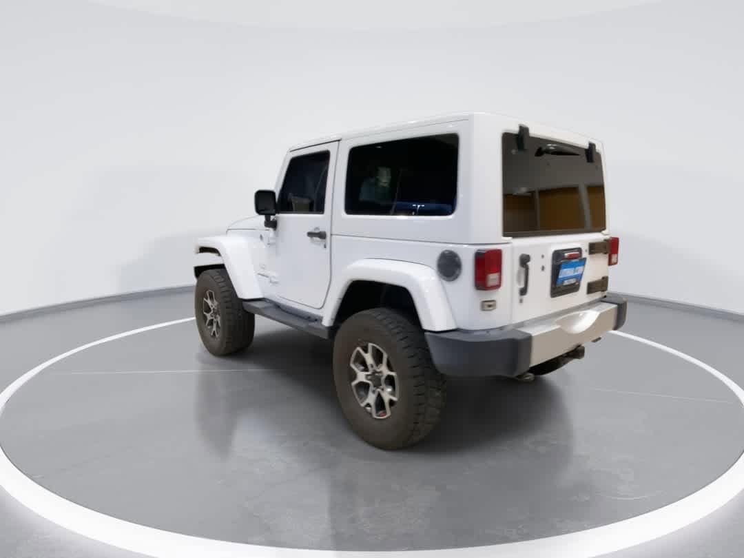Thumbnail: 2015 Jeep Wrangler - 6