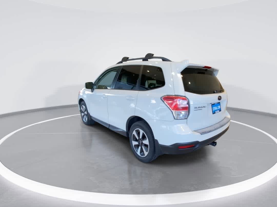 Thumbnail: 2017 Subaru Forester - 6